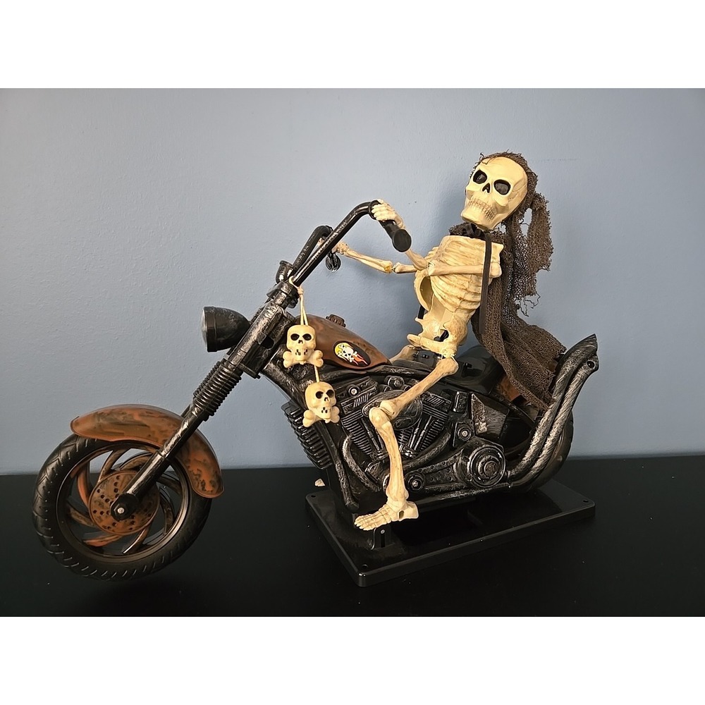 Animated Skeleton Reaper Motorcyclist Motorcycle Sound Light Motion Haloween Vtg